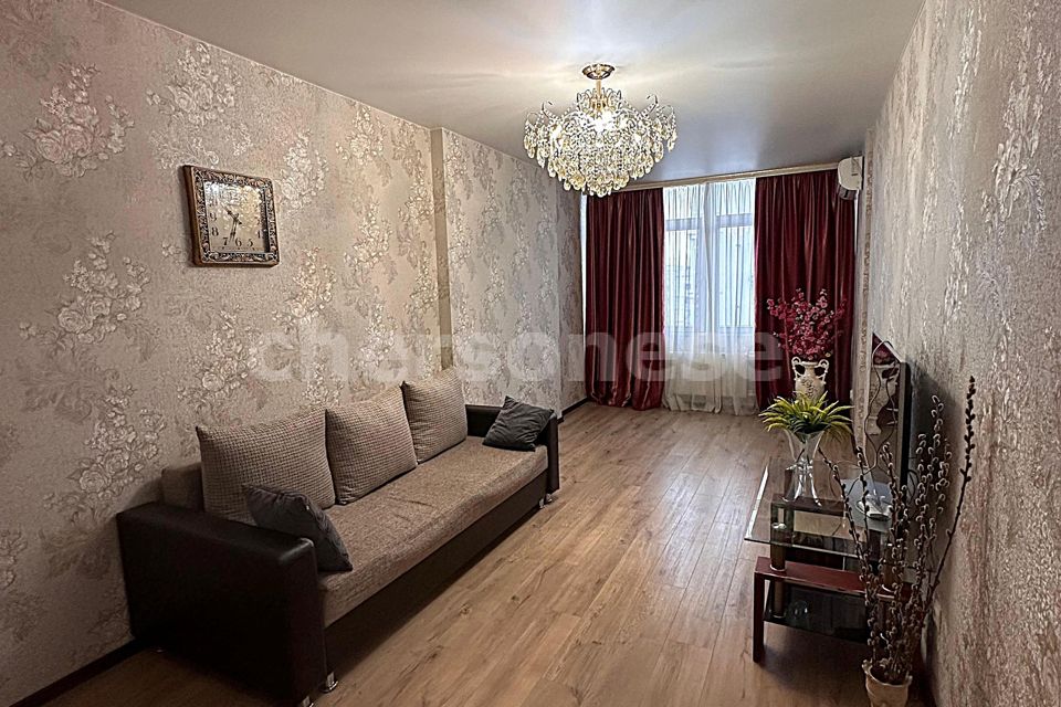 Сдаётся 2-комнатная квартира, 62 м²