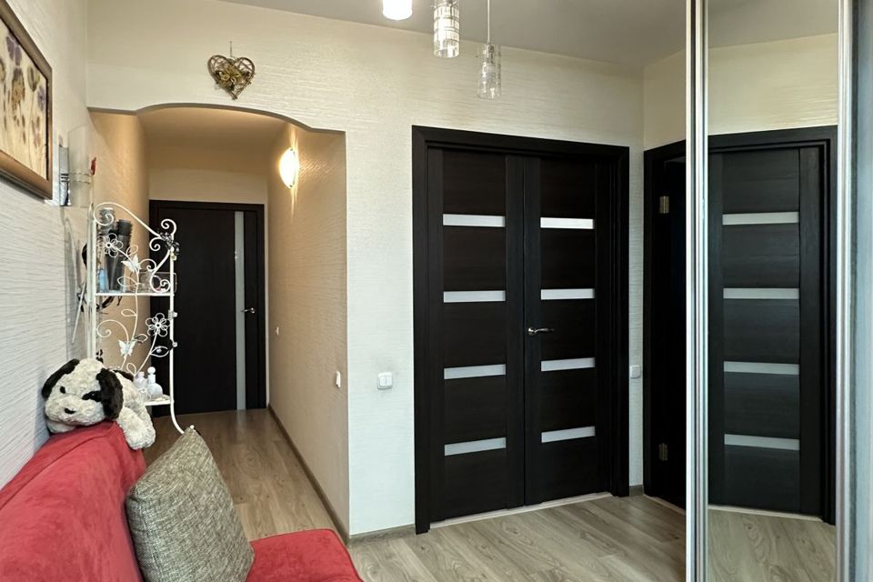 Продаётся 2-комнатная квартира, 63.5 м²