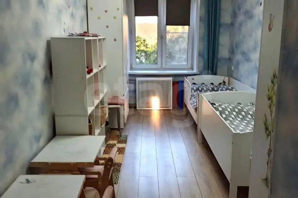 Продаётся 3-комнатная квартира, 55.5 м²