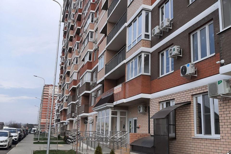 Продаётся 1-комнатная квартира, 40.3 м²