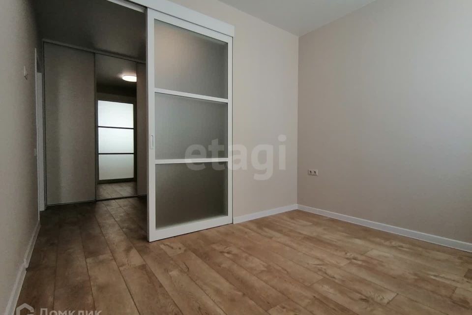 Продаётся 1-комнатная квартира, 42.6 м²