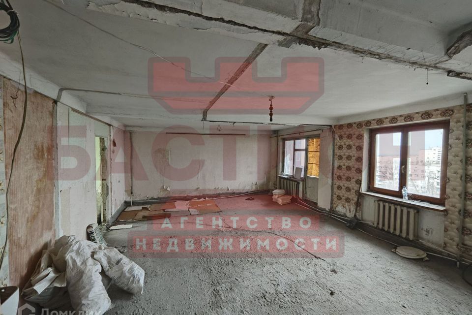 Продаётся 4-комнатная квартира, 70 м²