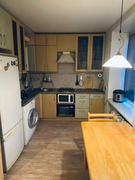 Продаётся 3-комнатная квартира, 56.7 м²