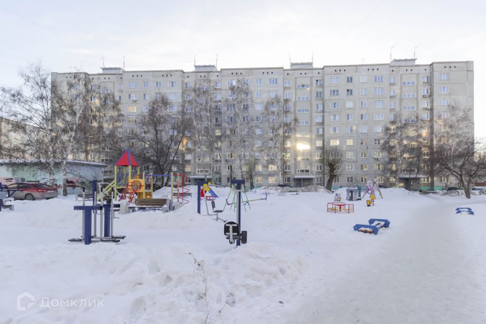 Продаётся 3-комнатная квартира, 63.6 м²