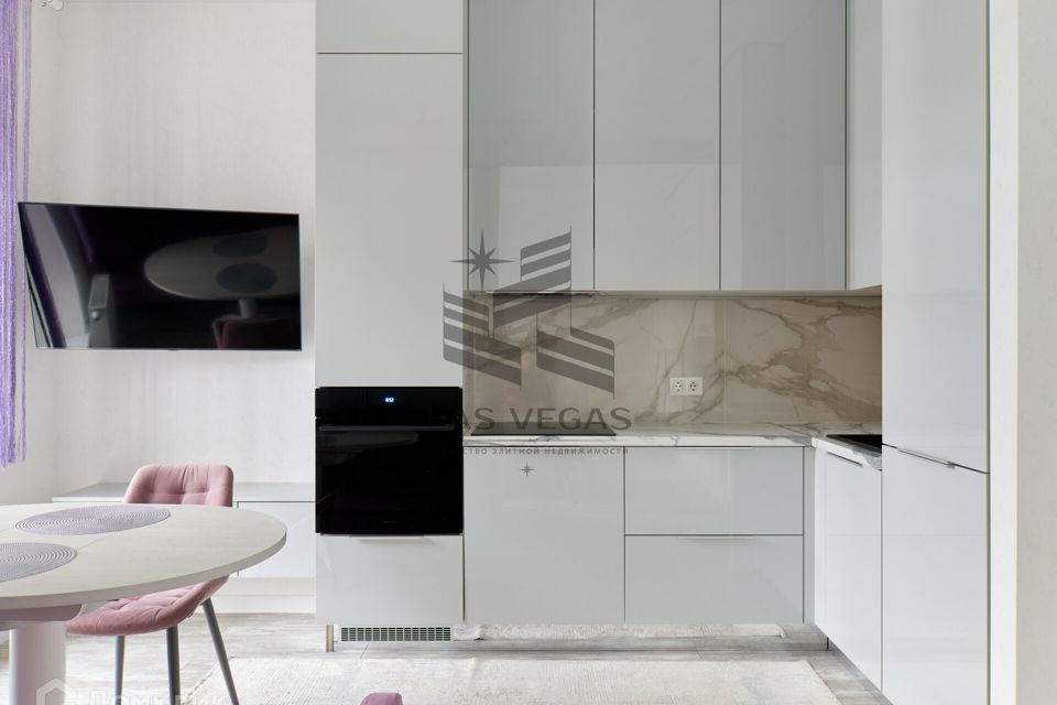 Продаётся 1-комнатная квартира, 36.7 м²