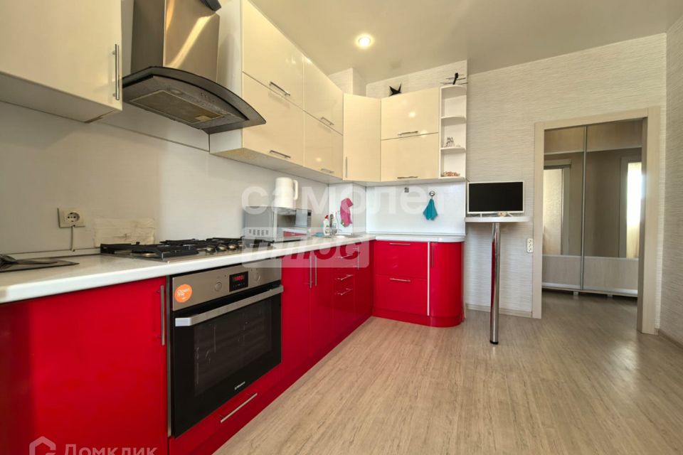 Продаётся 2-комнатная квартира, 63.6 м²
