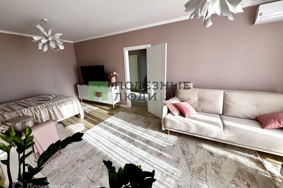 Продаётся 2-комнатная квартира, 65.1 м²