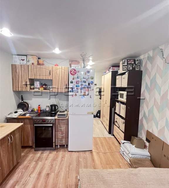 Продаётся комната в 1-комн. квартире, 18 м²