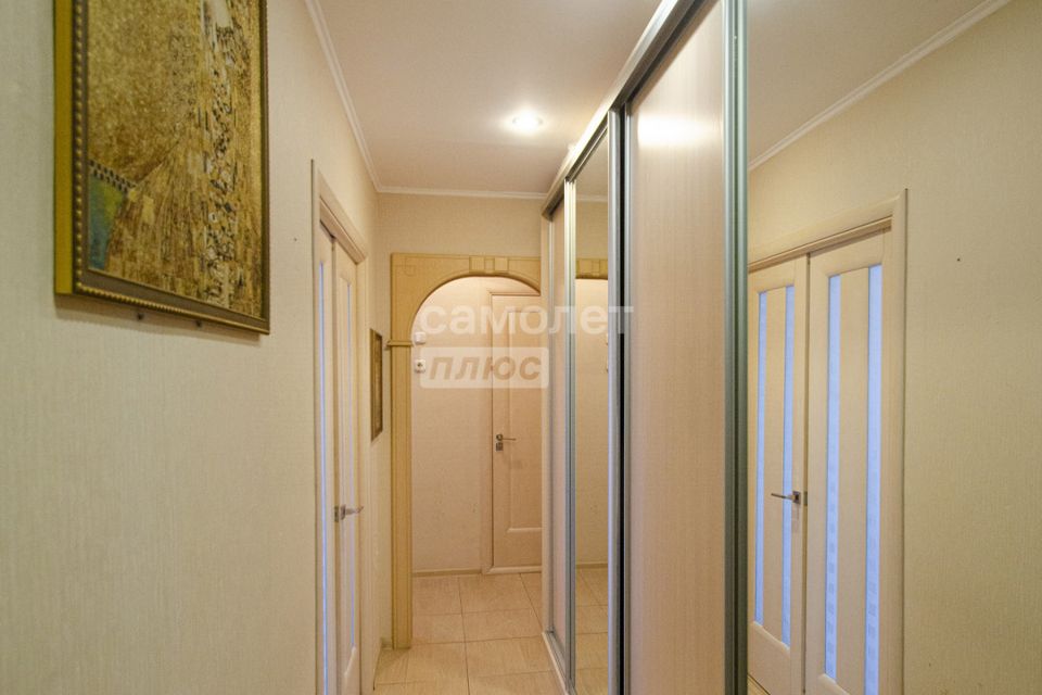 Продаётся 3-комнатная квартира, 63.9 м²