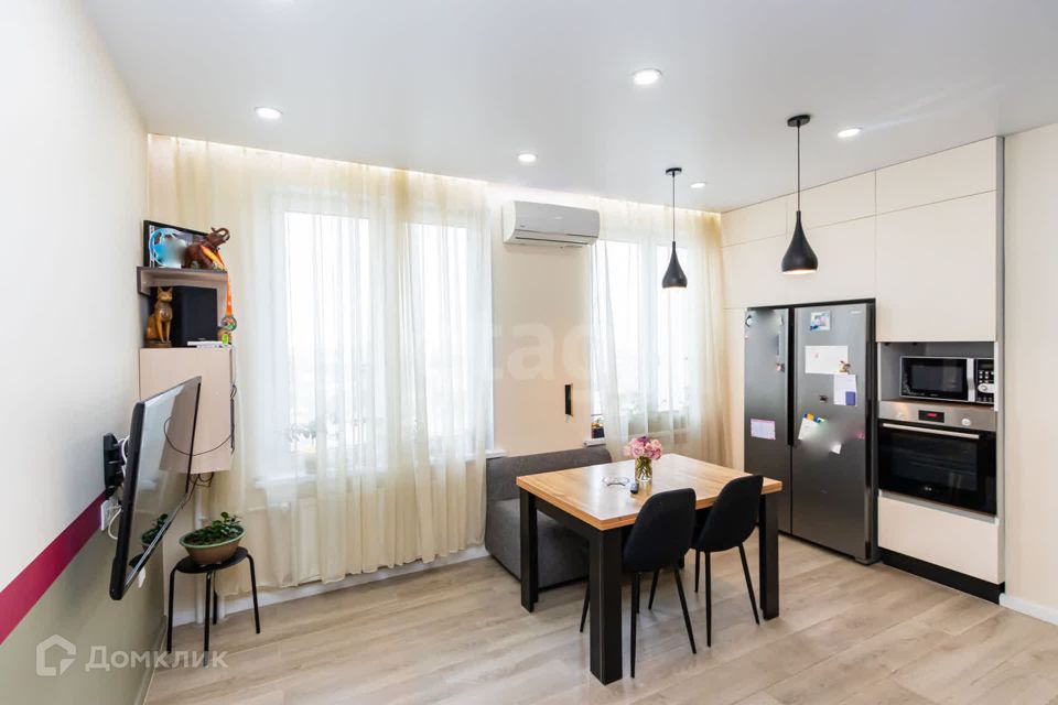 Продаётся 3-комнатная квартира, 74 м²