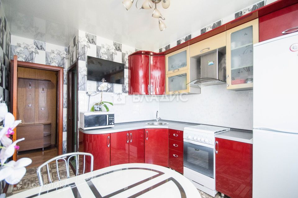 Продаётся 3-комнатная квартира, 62.4 м²