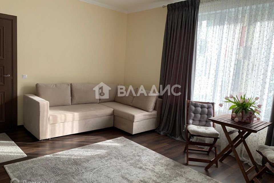 Продаётся 1-комнатная квартира, 52 м²