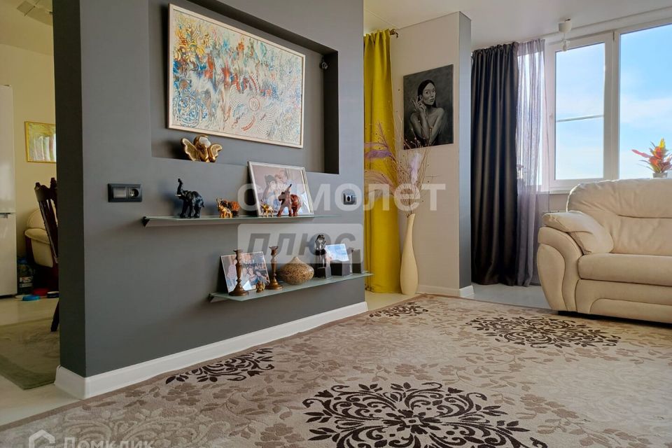 Продаётся 2-комнатная квартира, 84 м²
