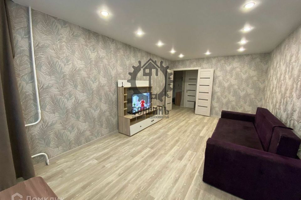 Сдаётся 2-комнатная квартира, 58 м²