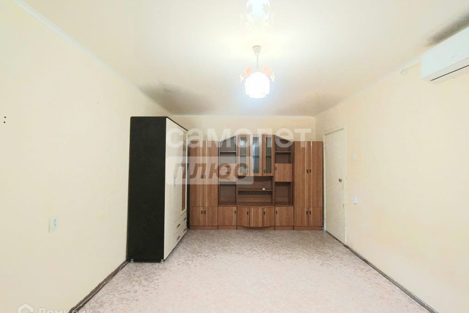 Продаётся 1-комнатная квартира, 37 м²