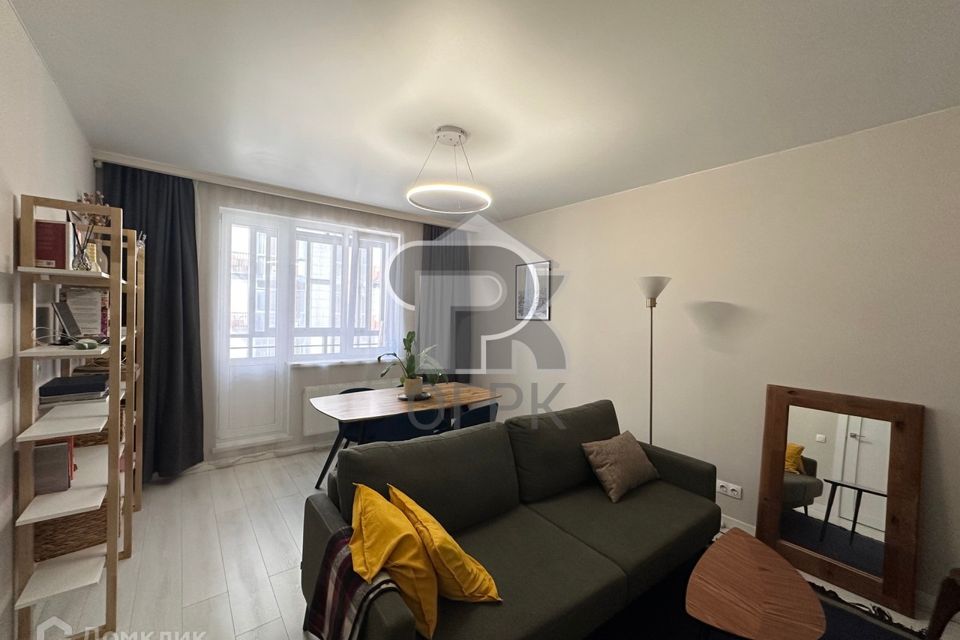 Продаётся 2-комнатная квартира, 52.7 м²