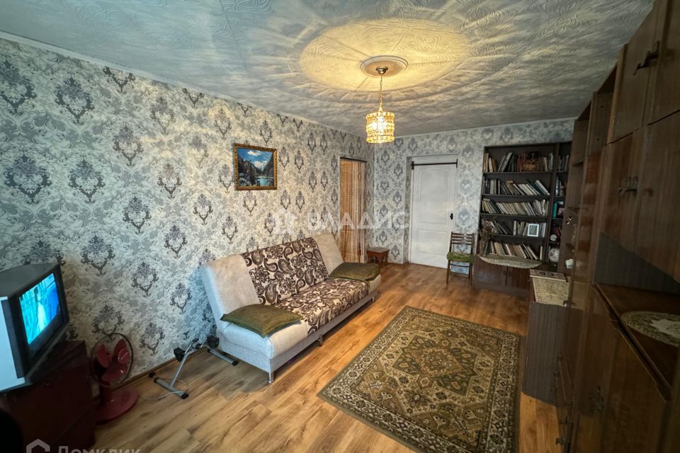 Продаётся 3-комнатная квартира, 58.3 м²
