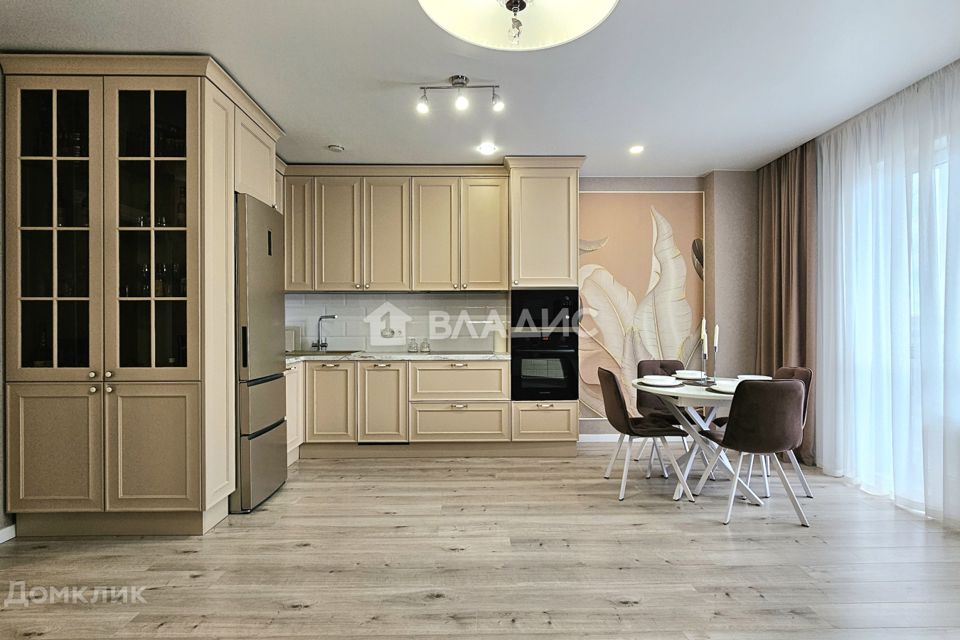 Продаётся 2-комнатная квартира, 59.7 м²
