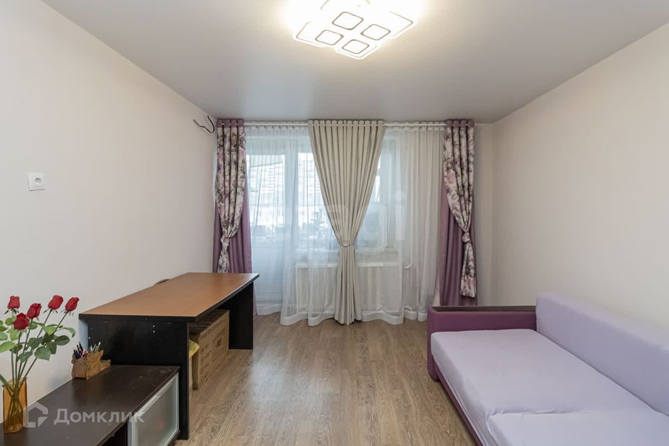 Продаётся 3-комнатная квартира, 59.9 м²