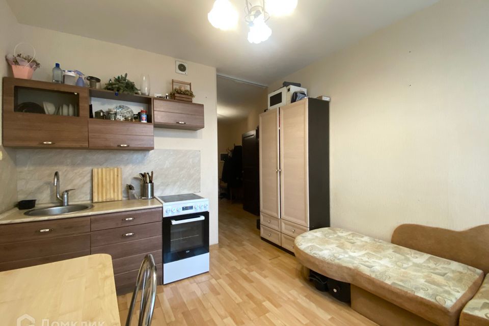 Продаётся 1-комнатная квартира, 49.8 м²