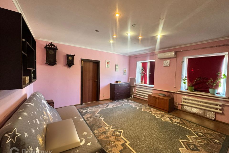 Продаётся 2-этажный дом, 140 м²