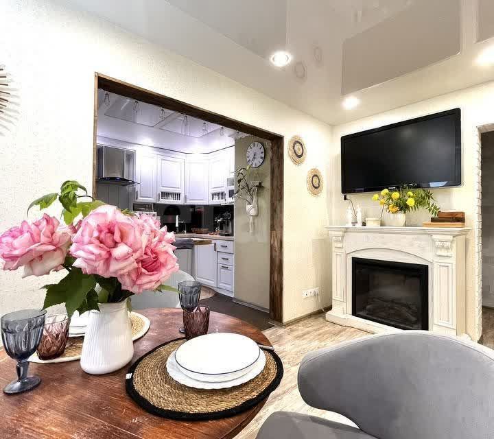 Продаётся 2-комнатная квартира, 61.5 м²