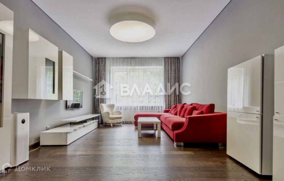 Продаётся 2-комнатная квартира, 82 м²