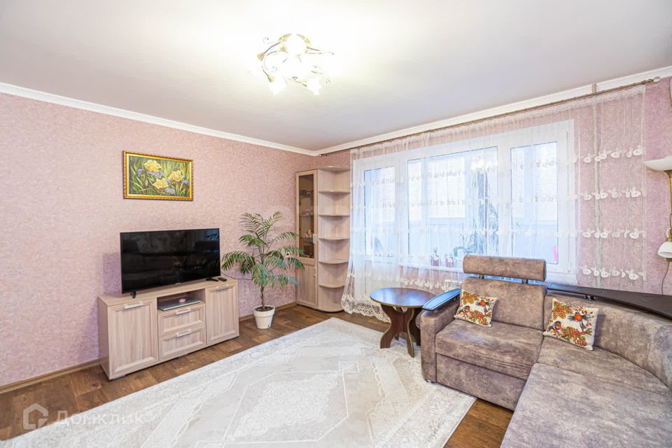 Продаётся 2-комнатная квартира, 61.9 м²