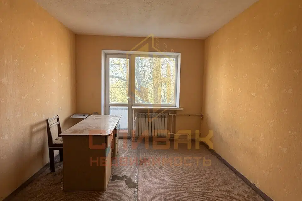 Продаётся комната в 1-комн. квартире, 18.2 м²