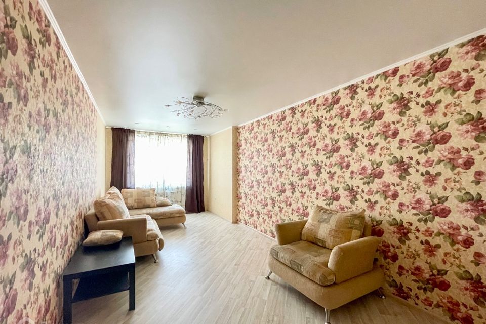 Продаётся 2-комнатная квартира, 63.6 м²