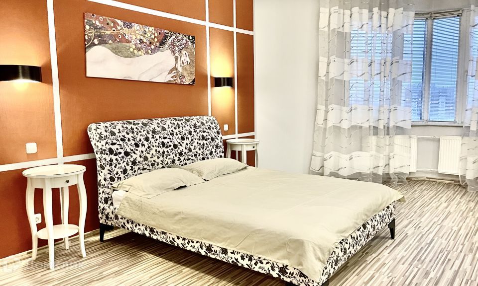 Сдаётся 3-комнатная квартира, 120 м²