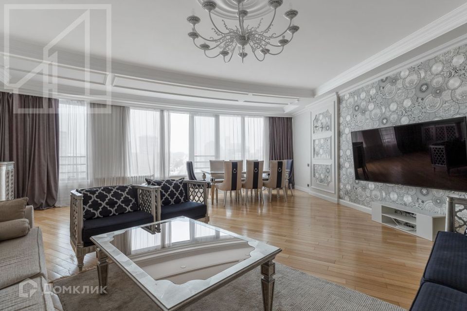 Сдаётся 3-комнатная квартира, 112 м²