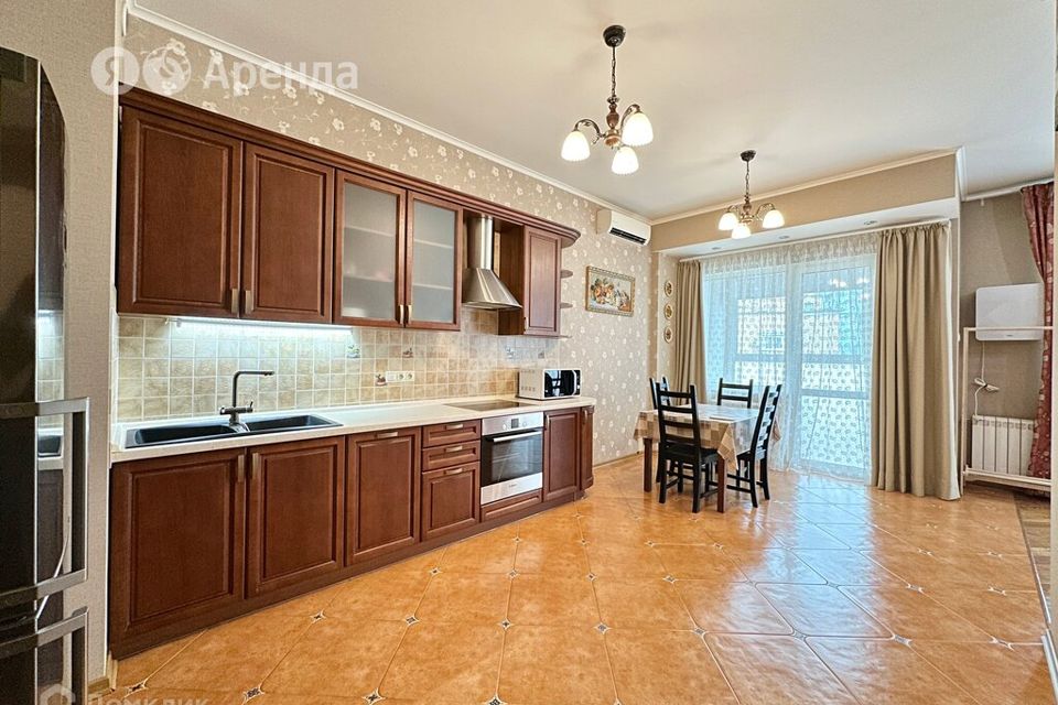 Сдаётся 1-комнатная квартира, 52 м²