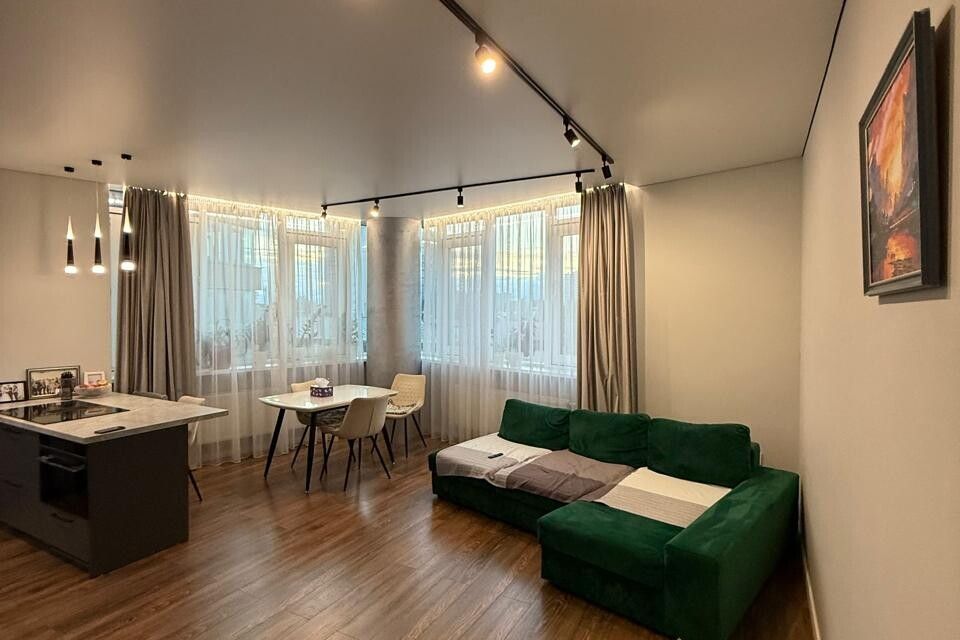 Продаётся 3-комнатная квартира, 90 м²