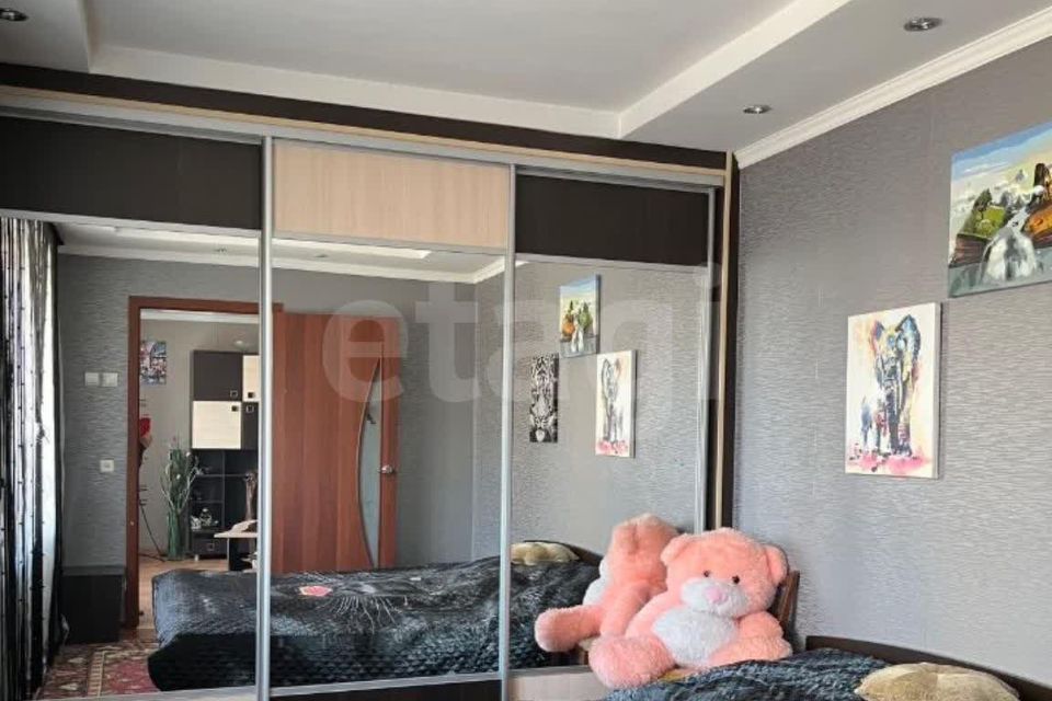 Продаётся 3-комнатная квартира, 61.7 м²