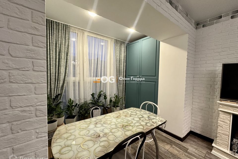 Продаётся 2-комнатная квартира, 59 м²