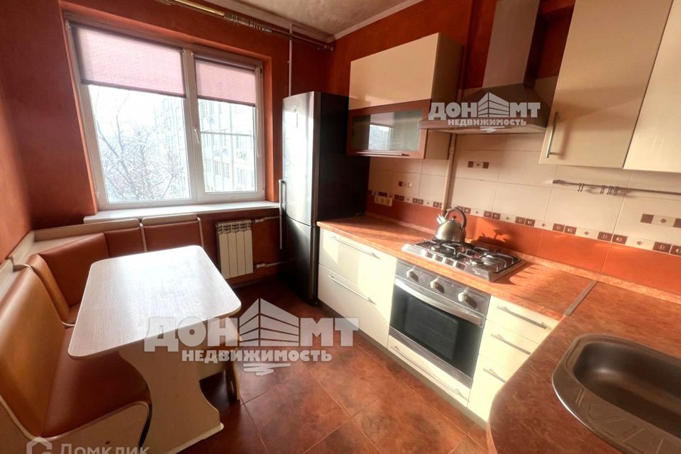 Сдаётся 2-комнатная квартира, 55 м²