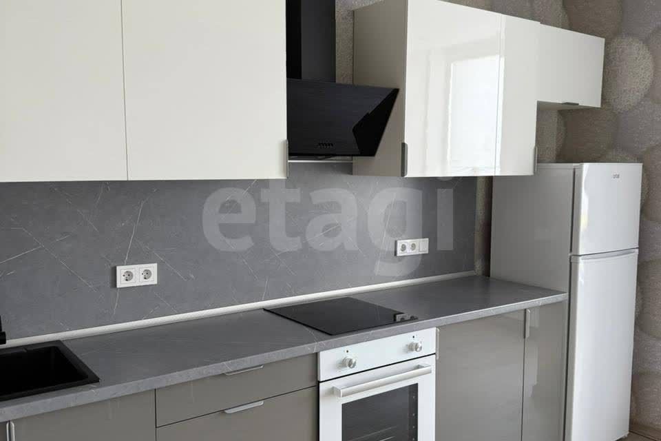 Сдаётся 1-комнатная квартира, 38 м²