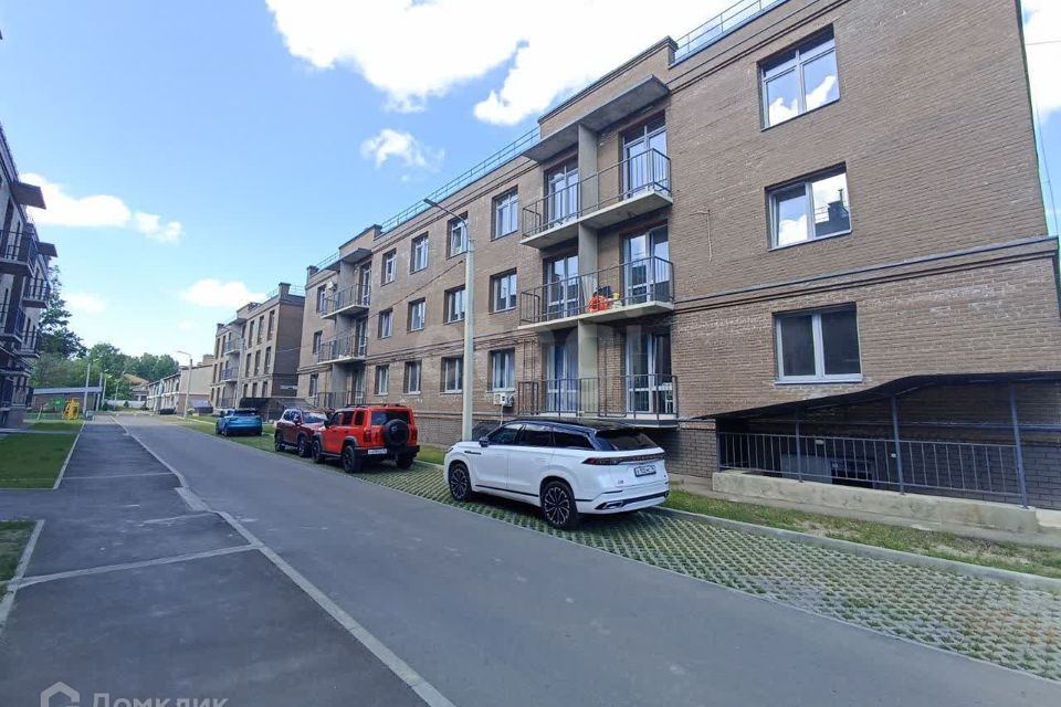 Продаётся 1-комнатная квартира, 38 м²