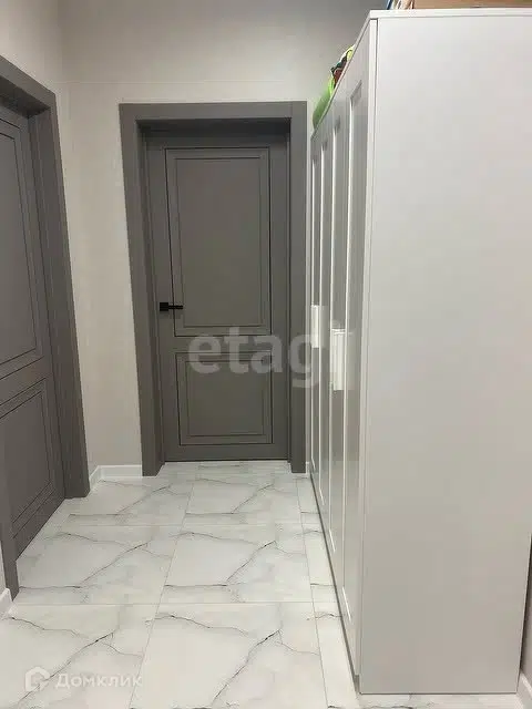 Продаётся 2-комнатная квартира, 60.2 м²