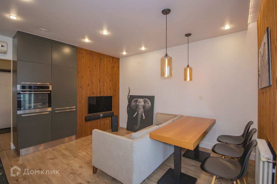 Продаётся 2-комнатная квартира, 67.4 м²