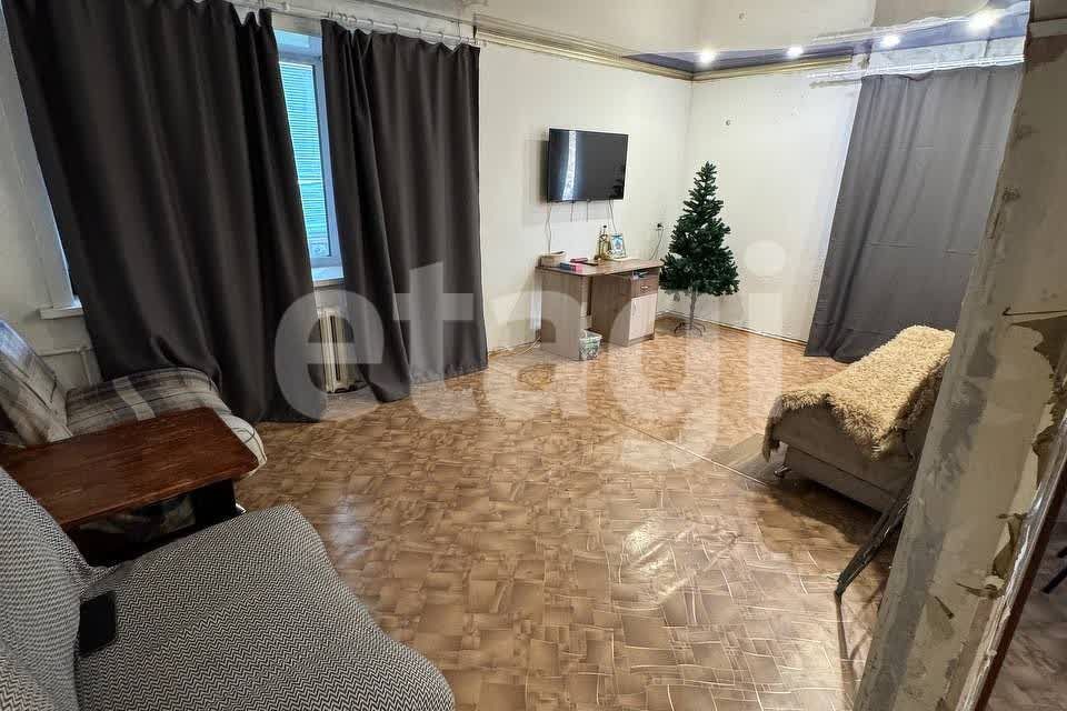 Продаётся 4-комнатная квартира, 71.2 м²