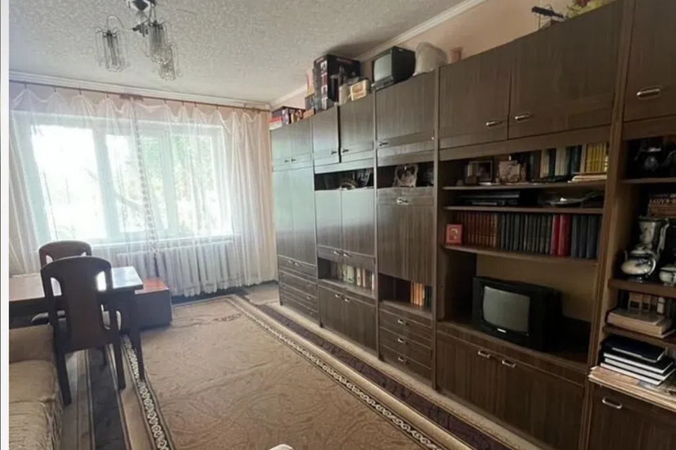 Продаётся 3-комнатная квартира, 73.9 м²
