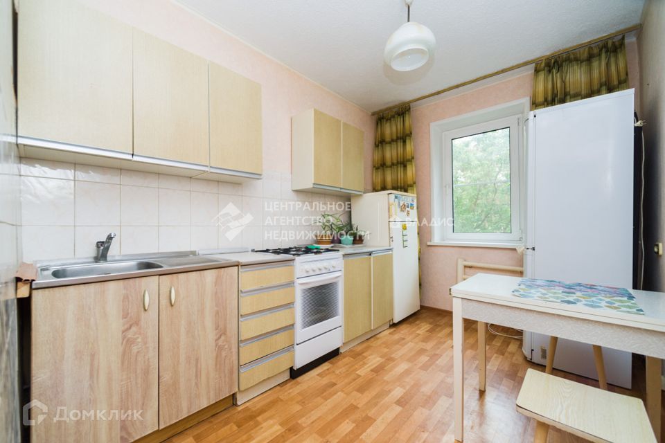 Продаётся 2-комнатная квартира, 51.7 м²