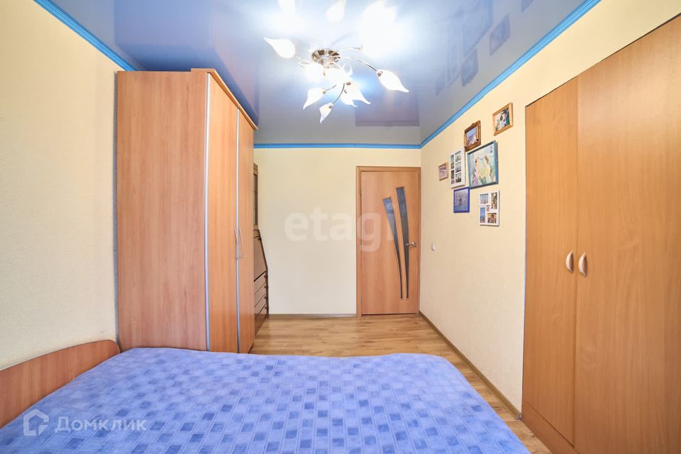 Продаётся 4-комнатная квартира, 77.3 м²