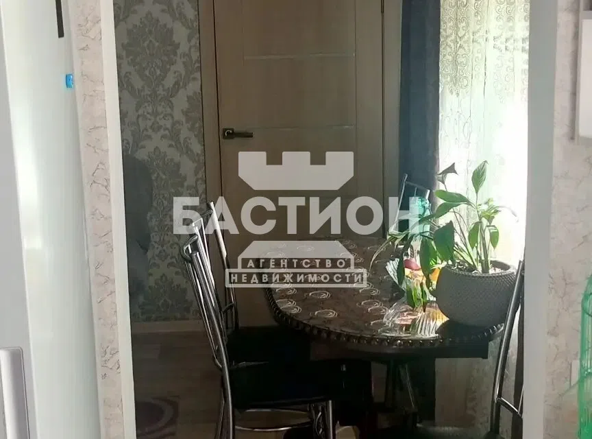 Продаётся 3-комнатная квартира, 58 м²