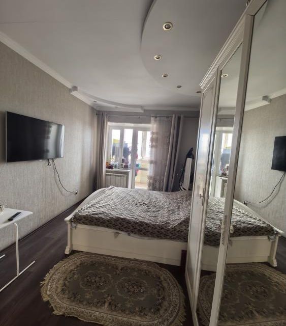 Продаётся 3-комнатная квартира, 106.4 м²