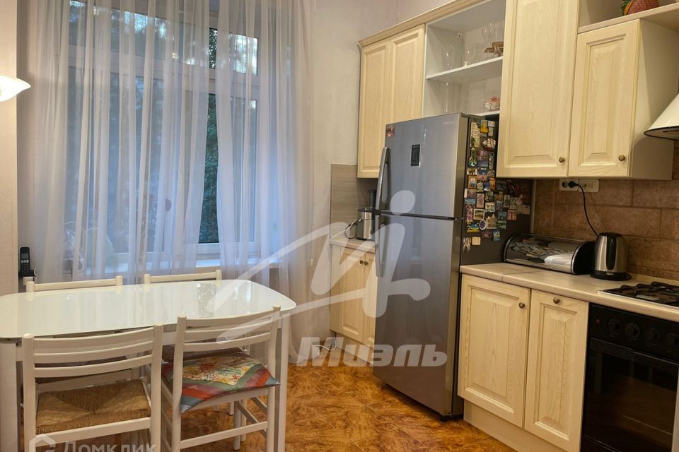 Сдаётся 3-комнатная квартира, 95 м²