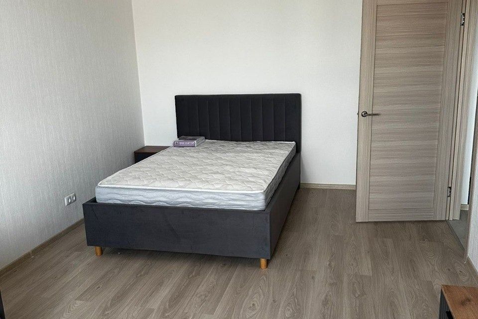 Сдаётся 2-комнатная квартира, 57.6 м²