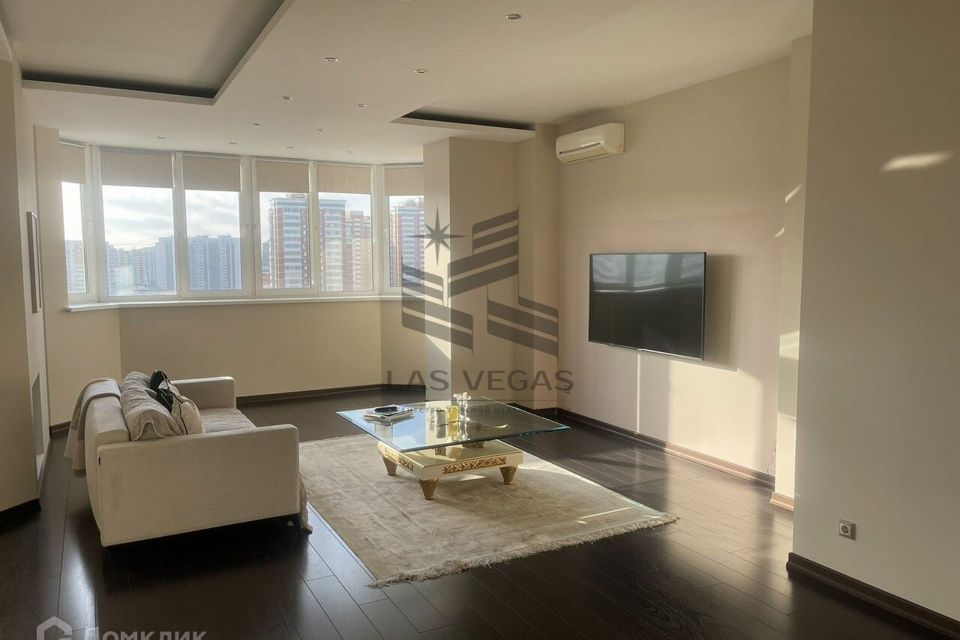 Сдаётся 3-комнатная квартира, 120 м²